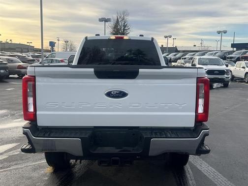 2023 Ford F-350 XLT