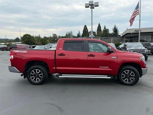 2020 Toyota Tundra SR5