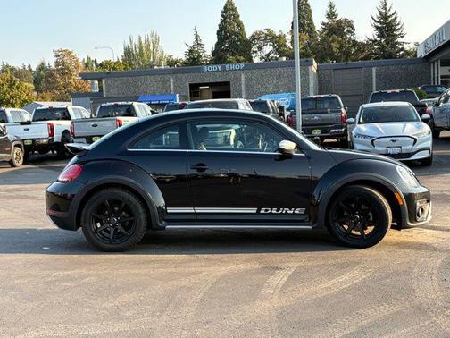 2016 Volkswagen Beetle 1.8T Dune