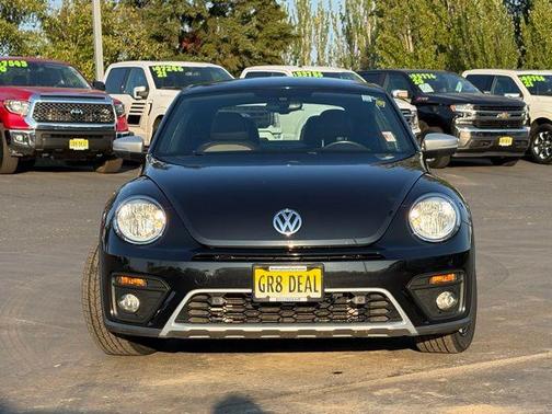 2016 Volkswagen Beetle 1.8T Dune