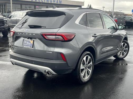 CARBONIZED GRAY METALLIC 2025 Ford Escape PLATINUM