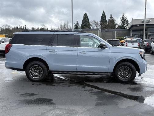 Glacier Gray Metallic Tri-Coat 2026 Ford Expedition Max Active 4x4