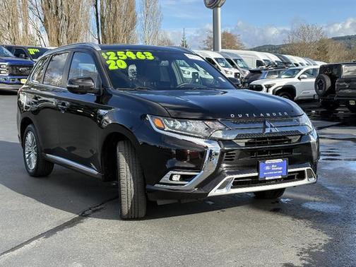 2020 Mitsubishi Outlander PHEV GT