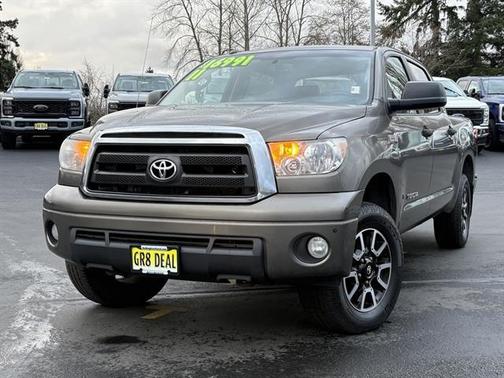 2011 Toyota Tundra Base