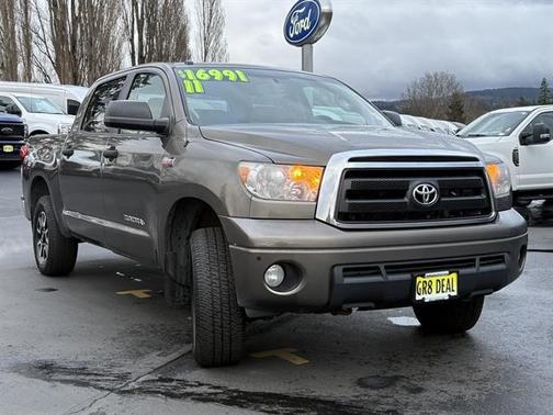 2011 Toyota Tundra Base