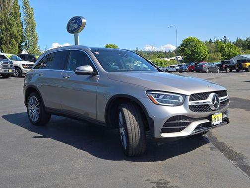 2022 Mercedes-Benz GLC 300 4MATIC