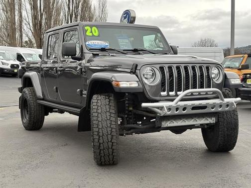 2020 Jeep Gladiator Overland