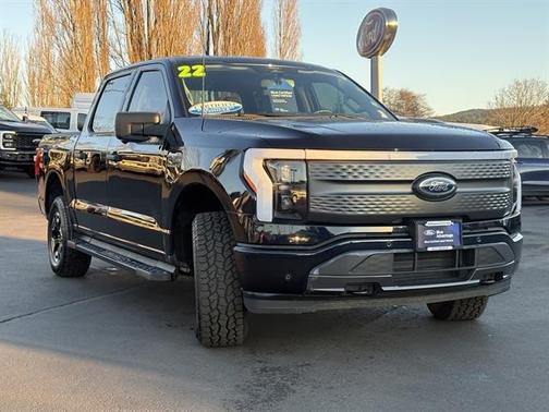 2022 Ford F-150 Lightning XLT