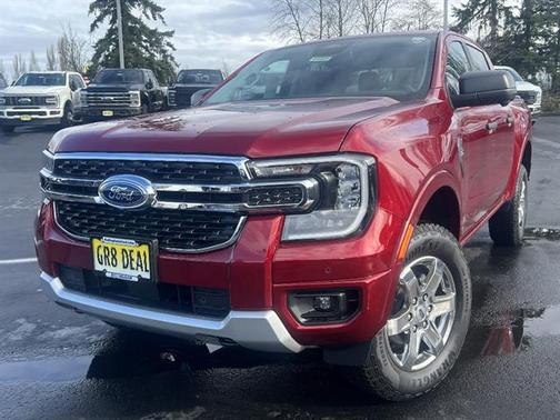 Ruby Red Metallic Tinted Clearcoat 2025 Ford Ranger XLT