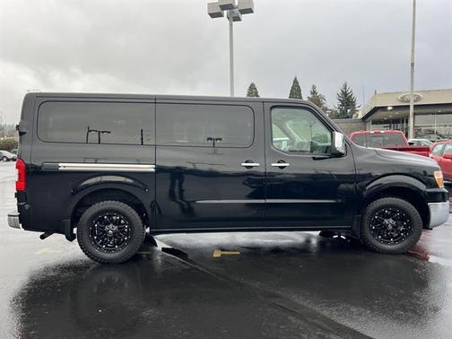 2019 Nissan NV Passenger NV3500 HD SL V8