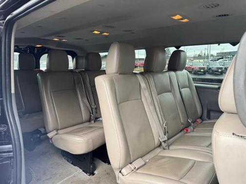 2019 Nissan NV Passenger NV3500 HD SL V8