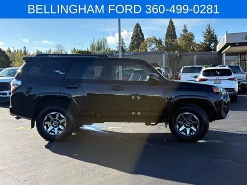 2024 Toyota 4Runner TRD Off Road