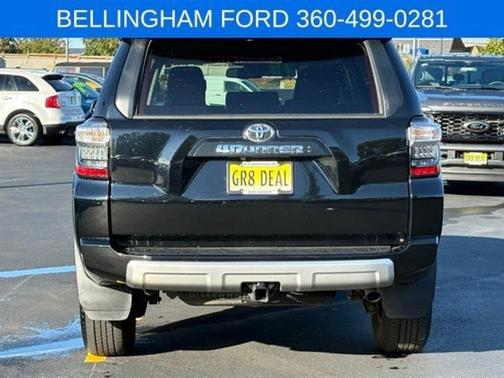 2024 Toyota 4Runner TRD Off Road