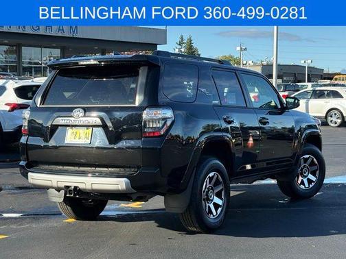 2024 Toyota 4Runner TRD Off Road