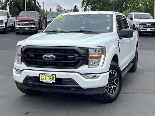 OXFORD WHITE 2022 Ford F-150 XLT