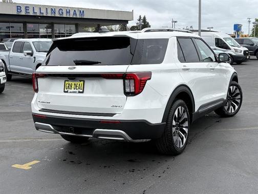 Star White Metallic Tri-Coat 2026 Ford Explorer Platinum