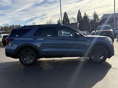 Vapor Blue 2026 Ford Explorer ST