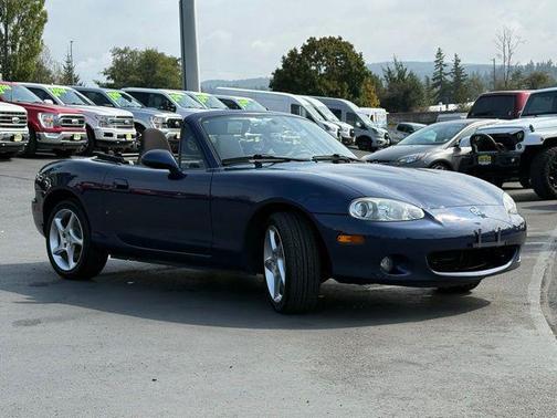 2003 Mazda MX-5 Miata Cloth