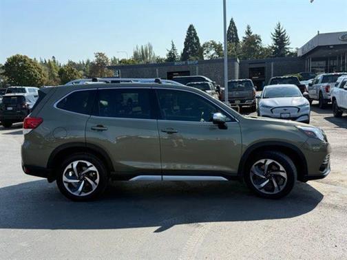 2022 Subaru Forester Touring