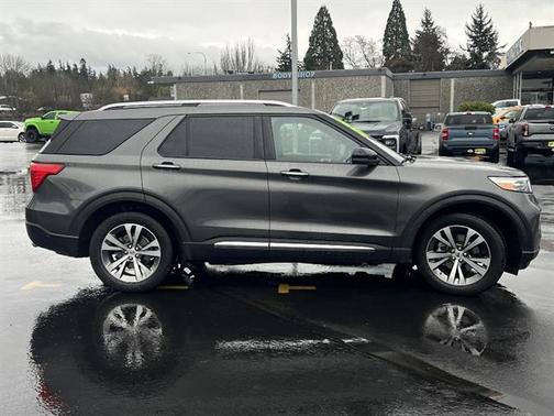 2020 Ford Explorer Platinum