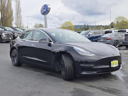 2019 Tesla Model 3 Standard Range Plus
