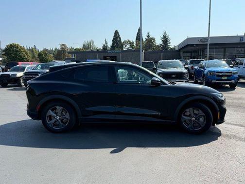 2021 Ford Mustang Mach-E Select