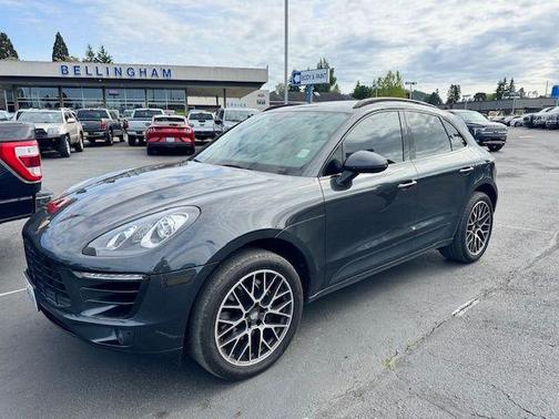 2017 Porsche Macan Base