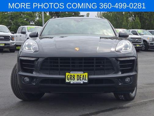 2017 Porsche Macan Base