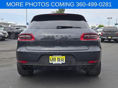 2017 Porsche Macan Base