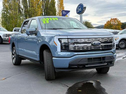 2023 Ford F-150 Lightning Platinum