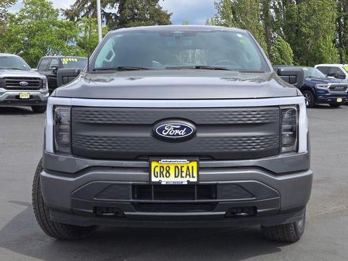2025 Ford F-150 Lightning XLT