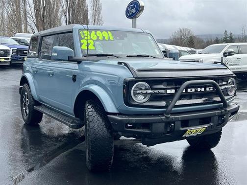 2022 Ford Bronco Outer Banks