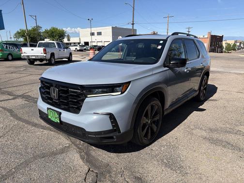 Sonic Gray Pearl 2025 Honda Pilot