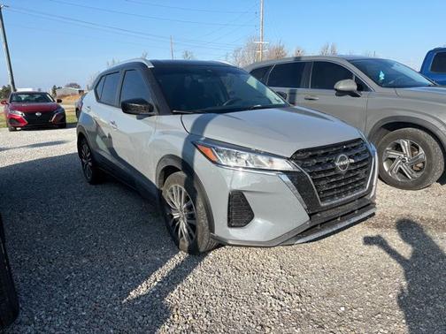 2023 Nissan Kicks SV