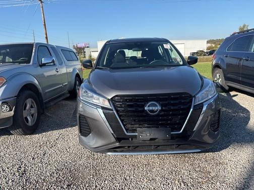 2024 Nissan Kicks S