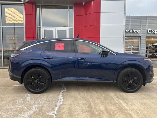 2025 Nissan Murano SV