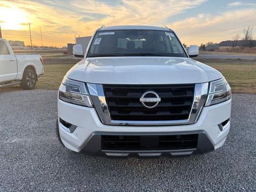 2024 Nissan Armada SV