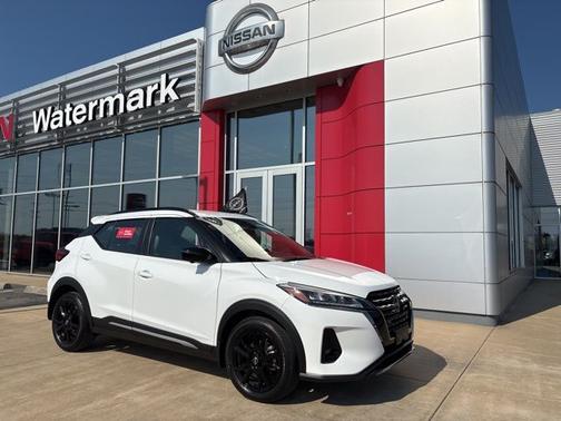 2024 Nissan Kicks SR