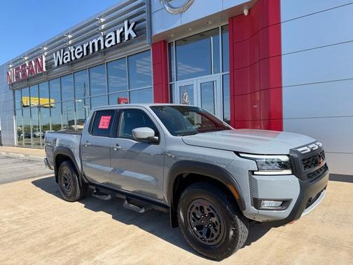 Boulder Gray Metallic 2025 Nissan Frontier PRO-4X