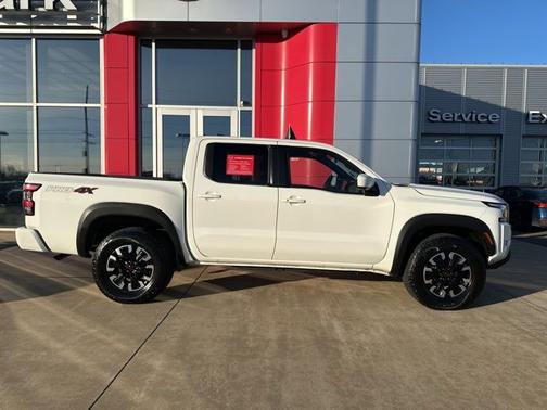 2024 Nissan Frontier PRO-4X