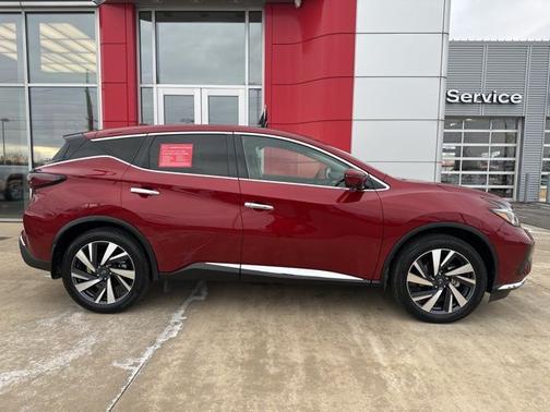 2023 Nissan Murano SL