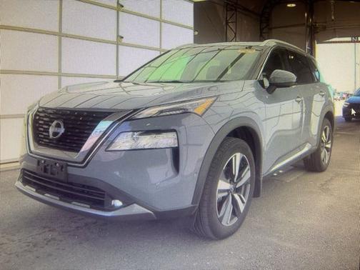 2022 Nissan Rogue SL