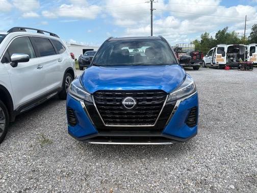 2024 Nissan Kicks SR