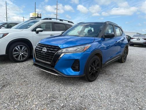 2024 Nissan Kicks SR