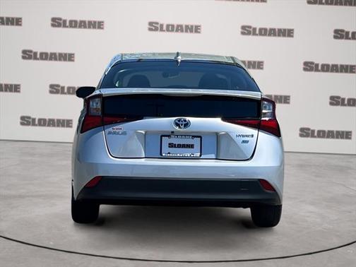 2022 Toyota Prius L