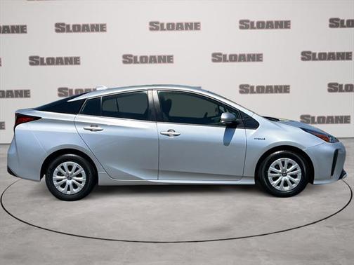 2022 Toyota Prius L