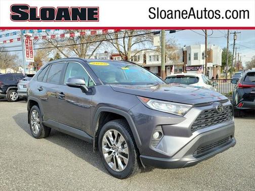 2020 Toyota RAV4 XLE Premium