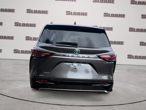 Predawn Gray Mica 2022 Toyota Sienna XSE 7 Passenger
