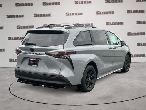 2025 Toyota Sienna Woodland Edition