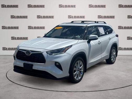 Wind Chill Pearl 2023 Toyota Highlander Limited